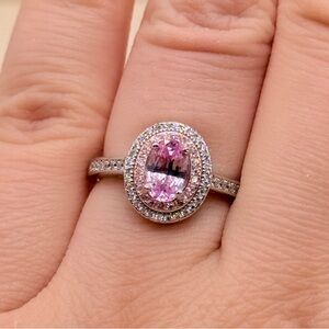 Stunning High Quality 1 Carat Lab Grown Pink Oval Sapphire Gemstone Silver Ring